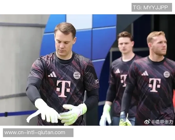佩雷茨：诺伊尔是有史以来最优异的门将；我本想成为汉堡首发